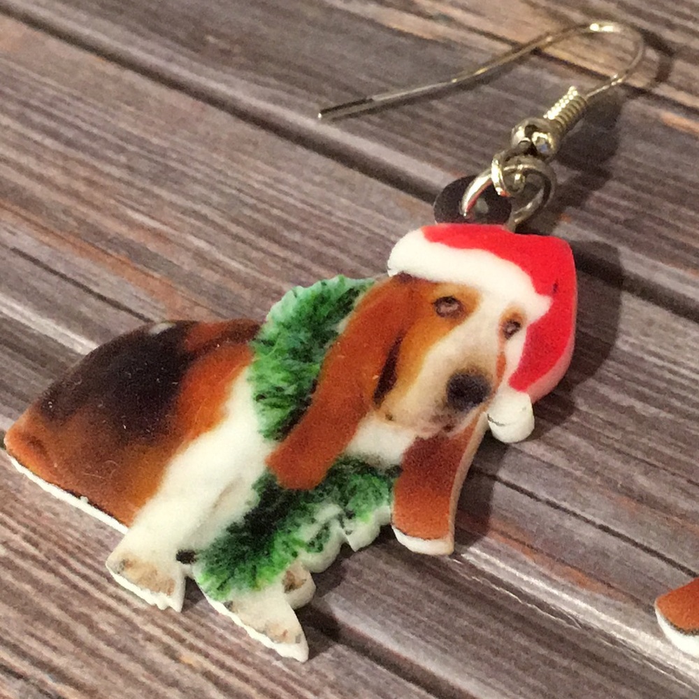 Christmas Hound Acrylic Earrings - Picture 4 of 5